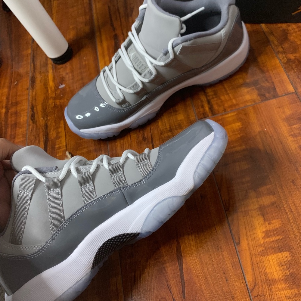 Jordan 11 Retro “Cool Gray”